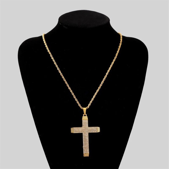 Simple Cross Hip Hop Necklace Exaggerated Pendant Necklace - Picture 9 of 10